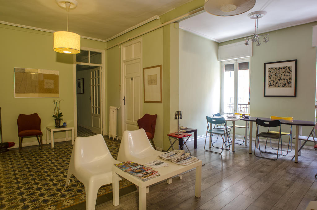 Pensión Blanca B&B Leão Exterior foto
